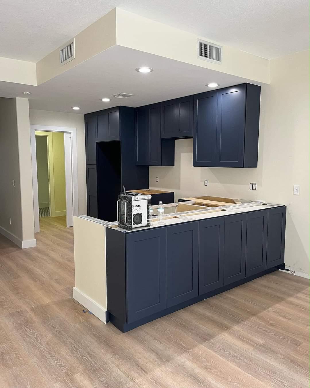 Kitchen photo 1